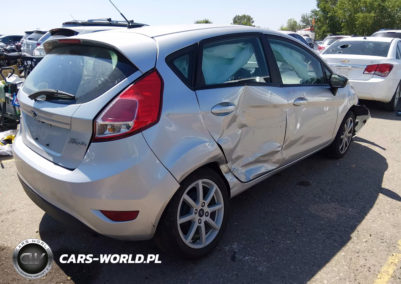 2019 Ford Fiesta Se VIN:3FADP4EJ9KM137109 - 4