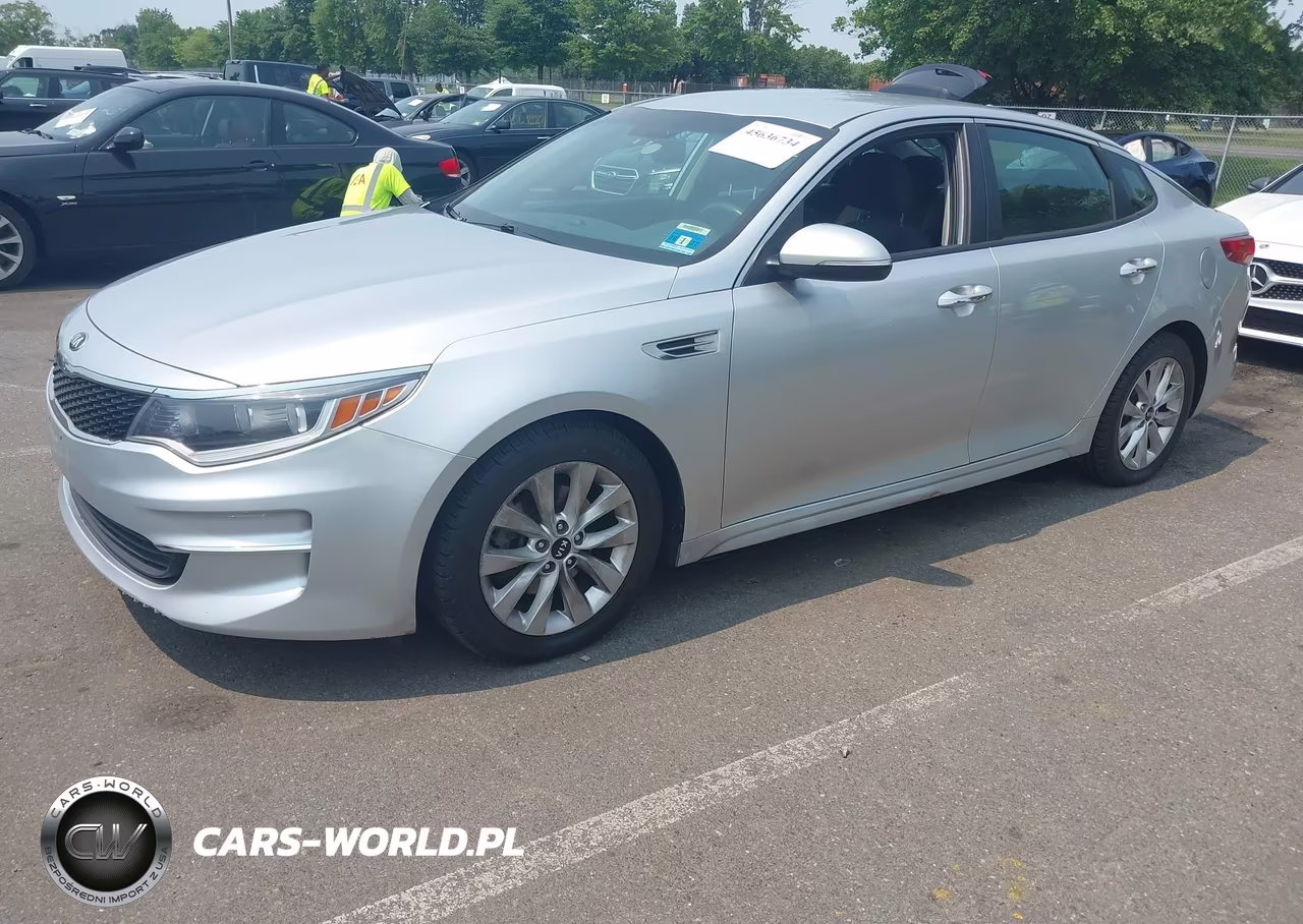 2017 Kia Optima Lx VIN:5XXGT4L33HG156174 - 2