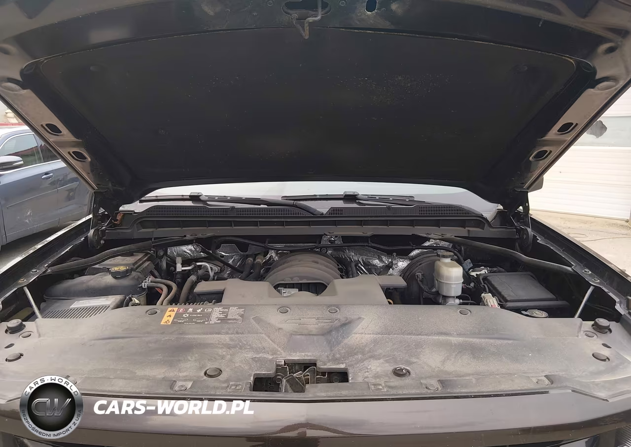 2018 Chevrolet Silverado 1500 2Lt VIN:1GCVKREC8JZ250509 - 10