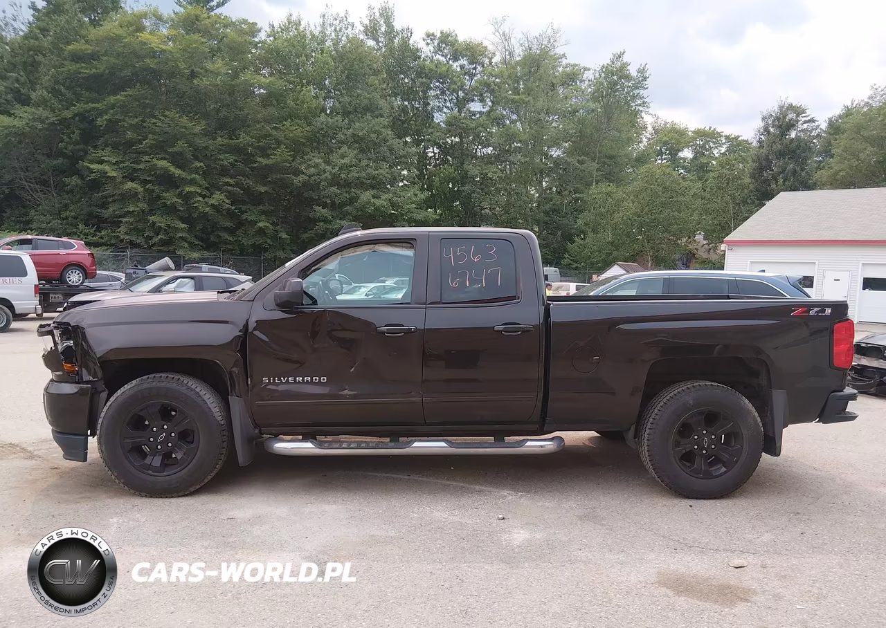 2018 Chevrolet Silverado 1500 2Lt VIN:1GCVKREC8JZ250509 - 14