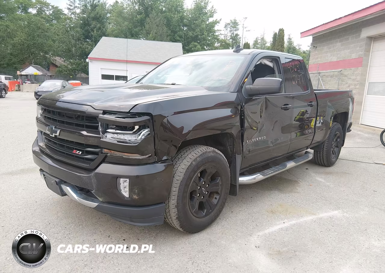 2018 Chevrolet Silverado 1500 2Lt VIN:1GCVKREC8JZ250509 - 2