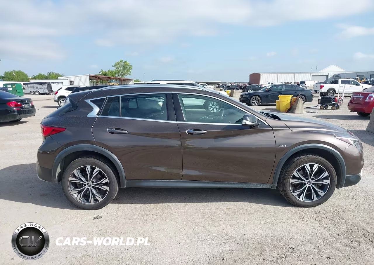 2018 Infiniti Qx30 Luxury VIN:SJKCH5CR8JA056368 - 13