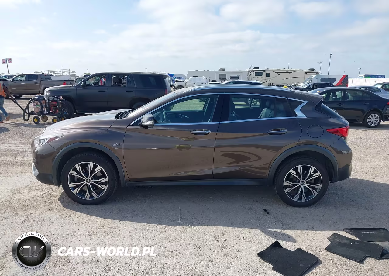 2018 Infiniti Qx30 Luxury VIN:SJKCH5CR8JA056368 - 14
