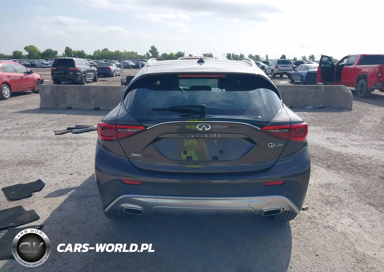 2018 Infiniti Qx30 Luxury VIN:SJKCH5CR8JA056368 - 16