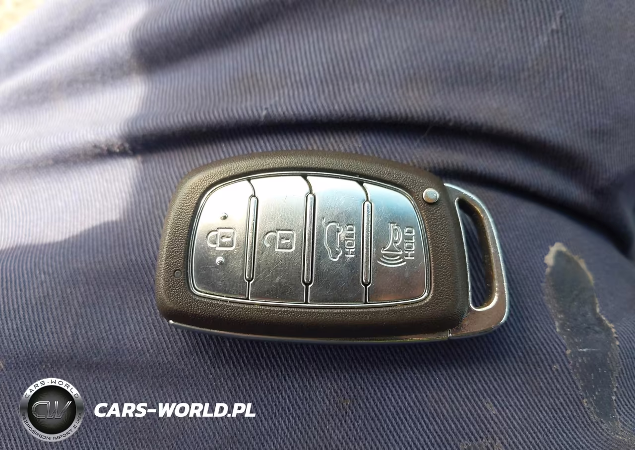 2017 Hyundai Tucson Value VIN:KM8J3CA24HU557345 - 11