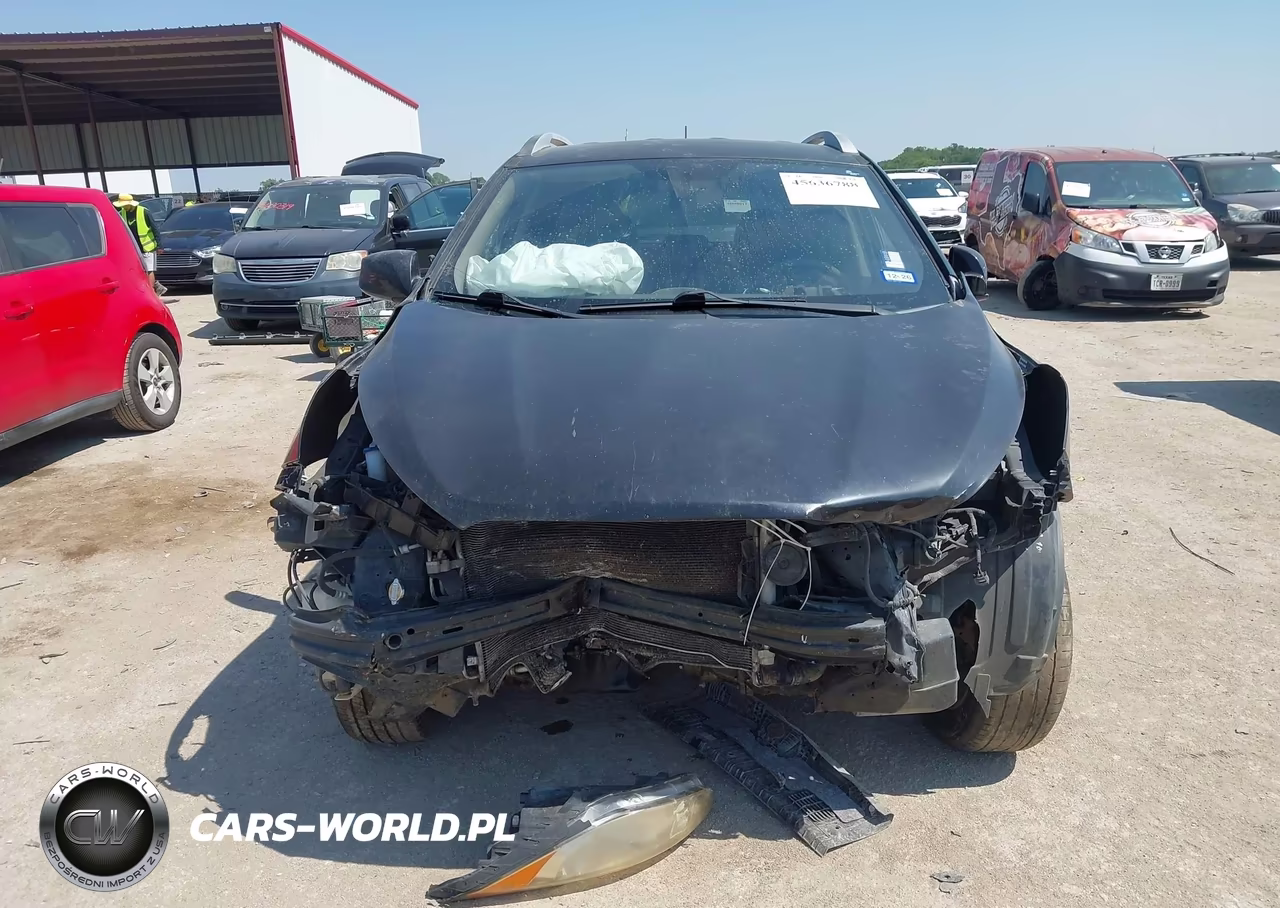 2011 Hyundai Tucson Gls VIN:KM8JU3AC4BU125528 - 12
