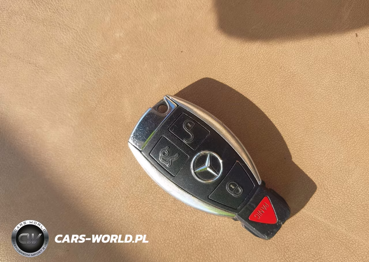 2011 Mercedes-Benz E 350 4Matic VIN:WDDHF8HB5BA473420 - 11