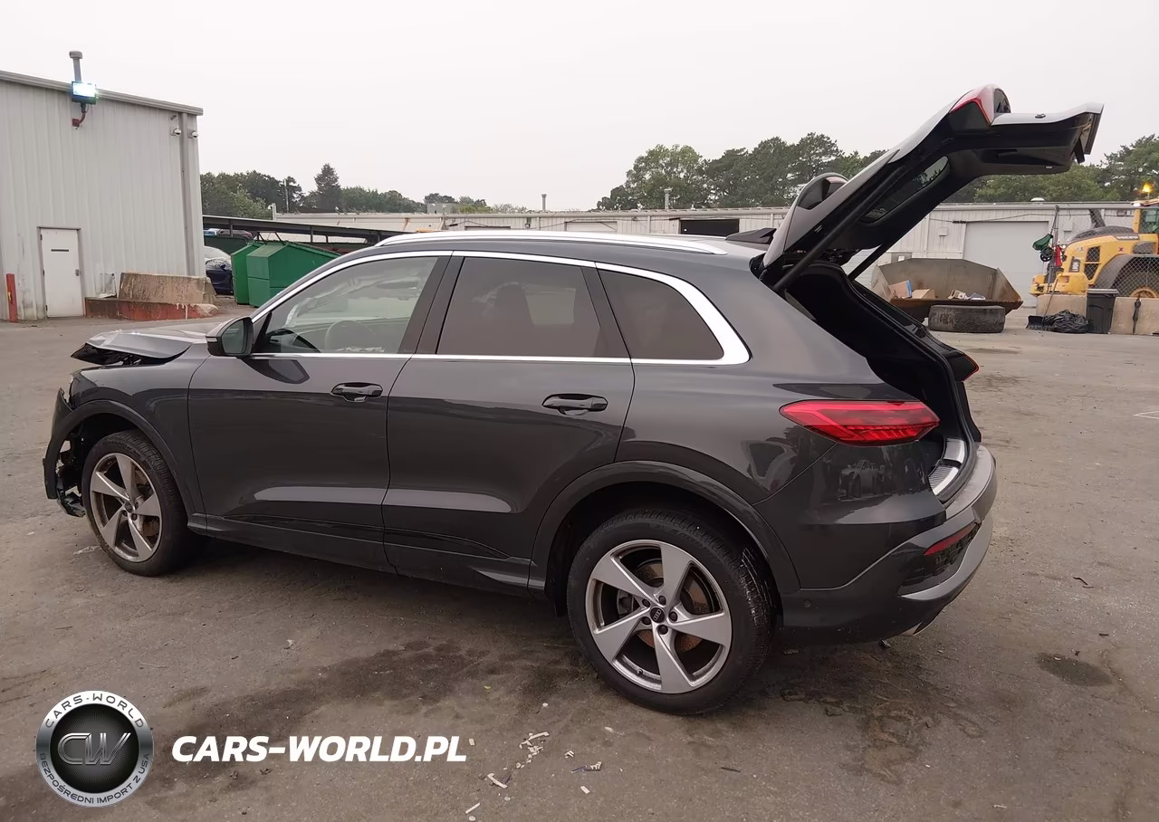 2025 Audi All-New Q5 Premium Plus Tfsi Quattro S Tronic VIN:WA12AAGU3S2005733 - 3