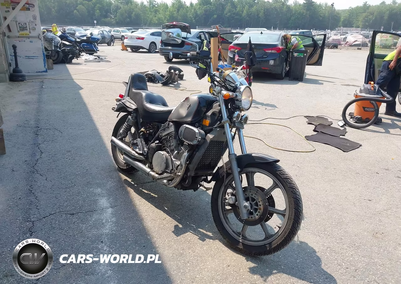 1987 Kawasaki Vn750 – zdjęcie 1 z 14
