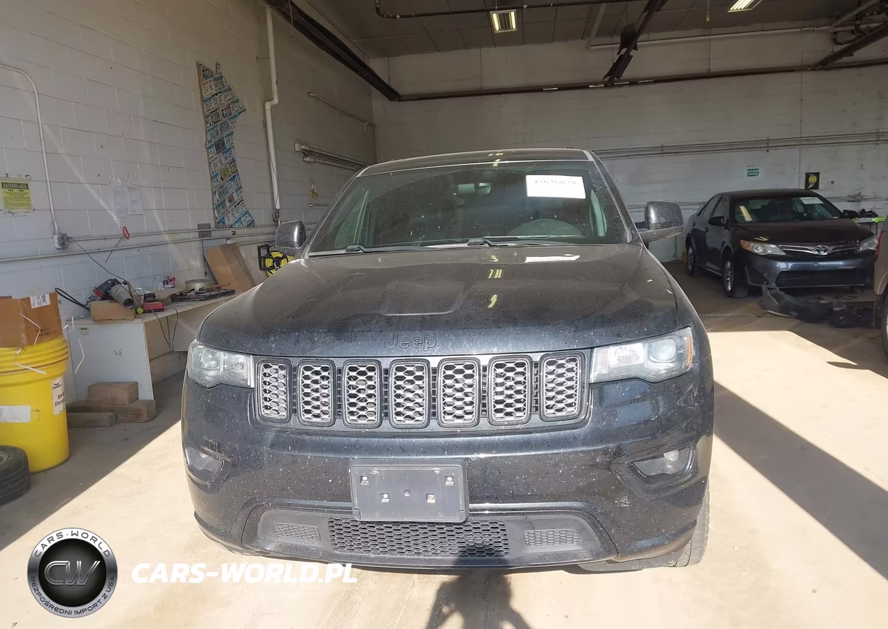 2017 Jeep Grand Cherokee Altitude VIN:1C4RJFAG6HC733814 - 12