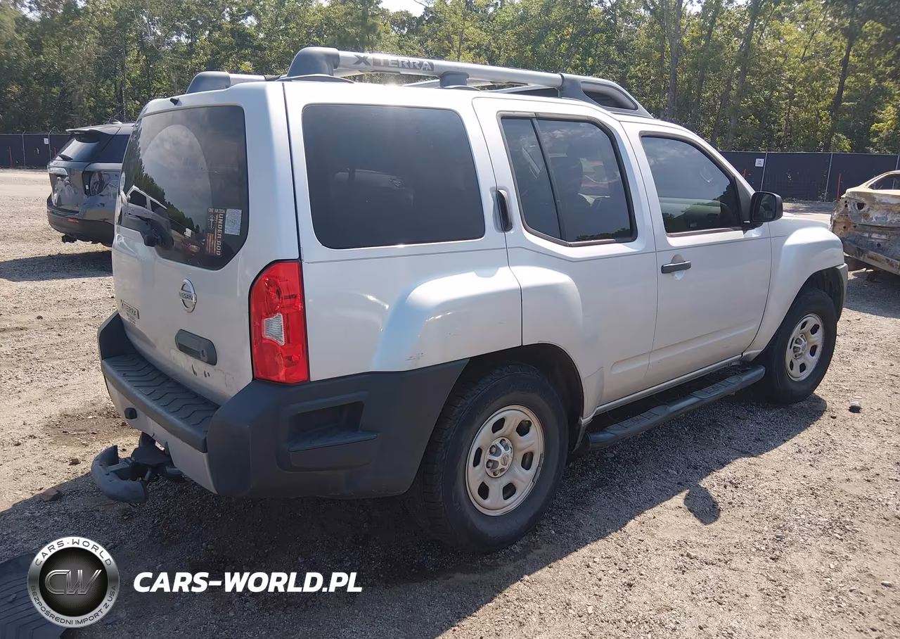 2015 Nissan Xterra X VIN:5N1AN0NU5FN659703 - 4