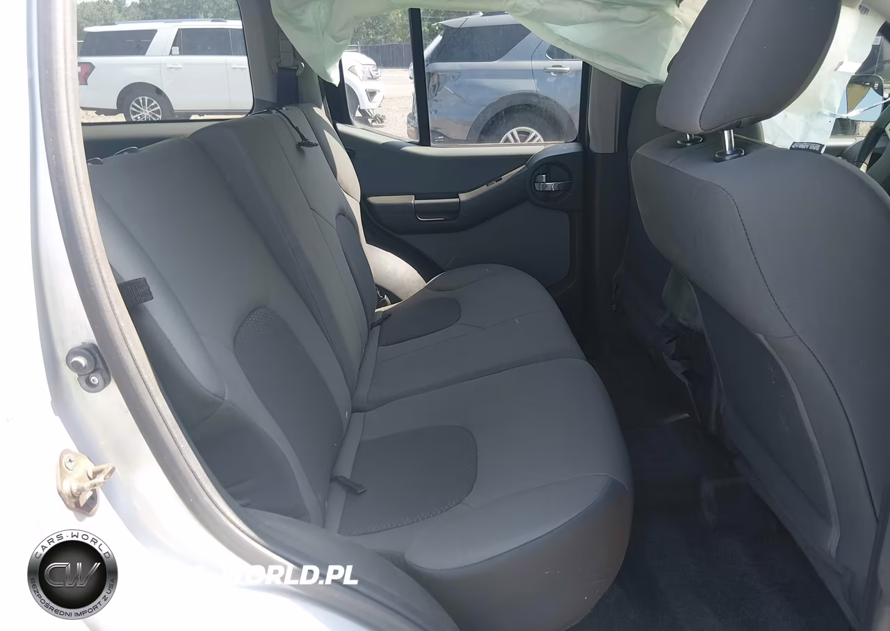 2015 Nissan Xterra X VIN:5N1AN0NU5FN659703 - 8