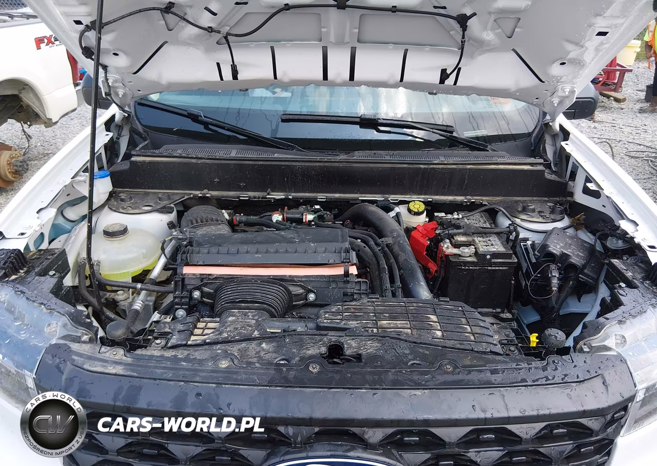 2025 Ford Maverick Xl VIN:3FTTW8BA6SRB71015 - 10