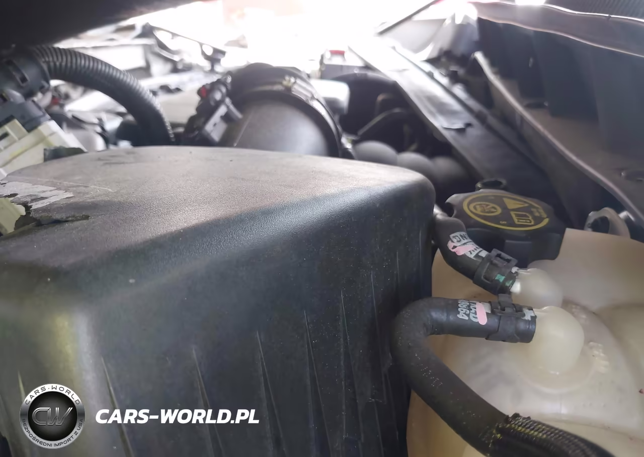 2019 Chevrolet Silverado 1500 Lt VIN:1GCRYDED4KZ418708 - 10