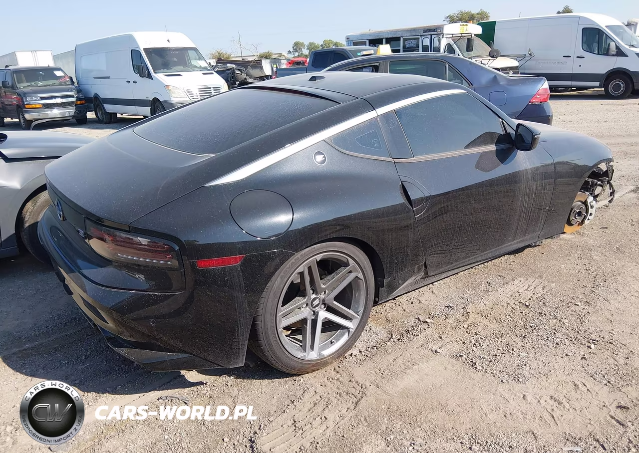 2026 Nissan Z Sport VIN:JN1BZ4AH1TM501862 - 4