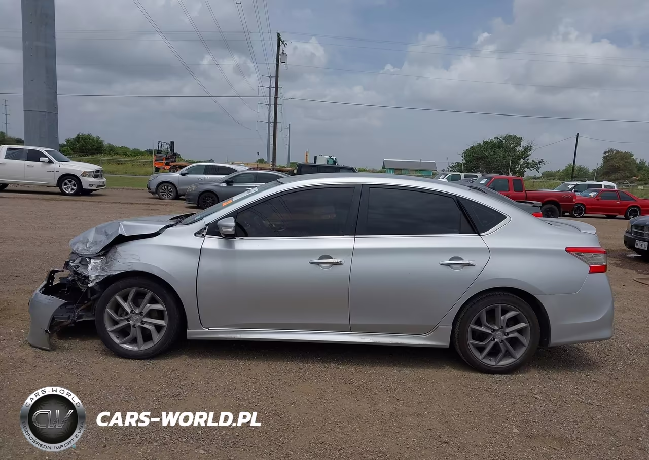 2015 Nissan Sentra Sr VIN:3N1AB7APXFY323993 - 15