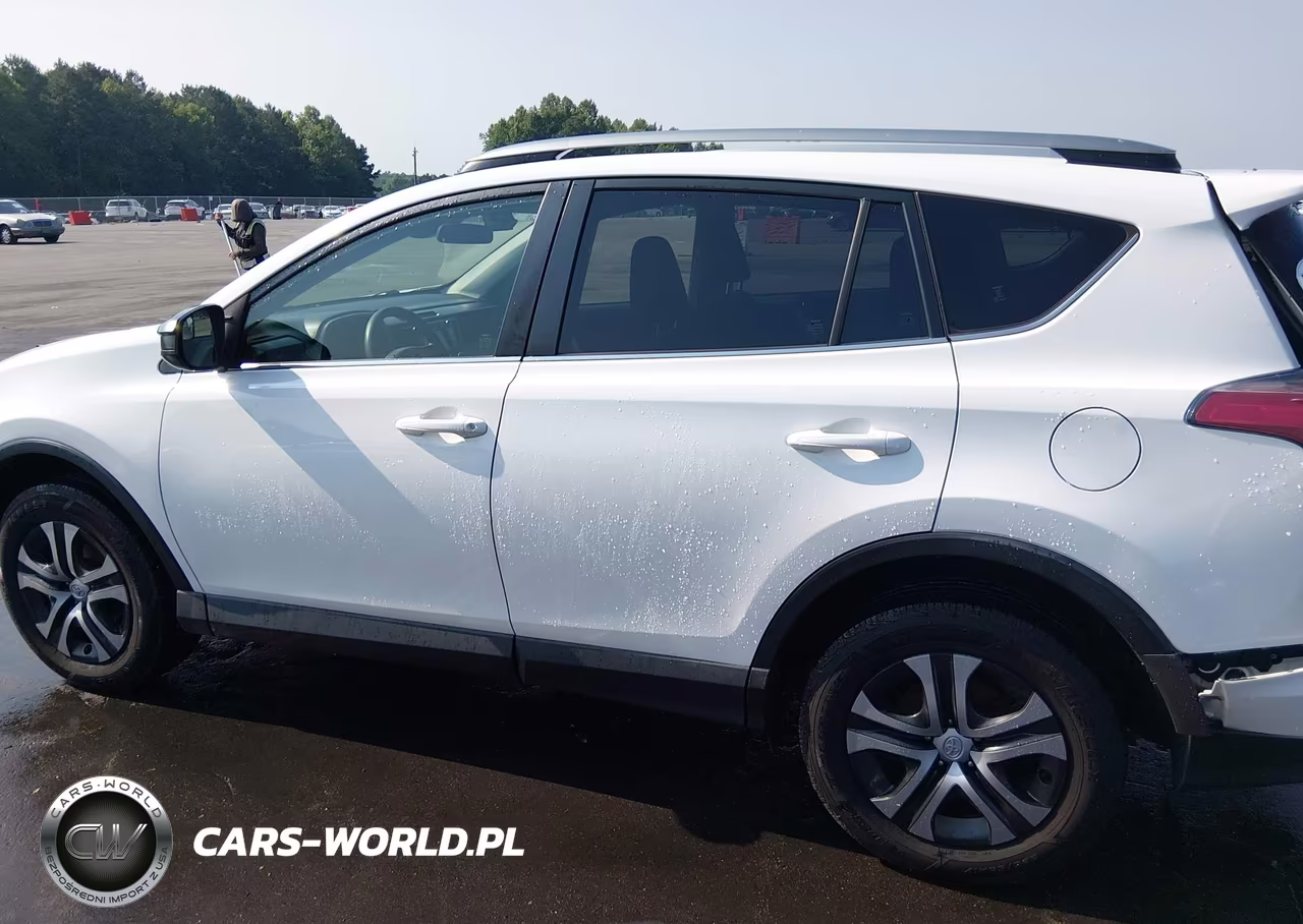 2017 Toyota Rav4 Le VIN:JTMZFREV4HJ700575 - 14