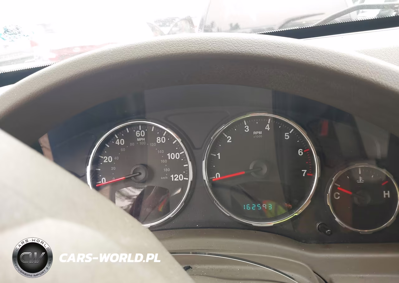 2010 Jeep Liberty Sport VIN:1J4PN2GKXAW167381 - 7