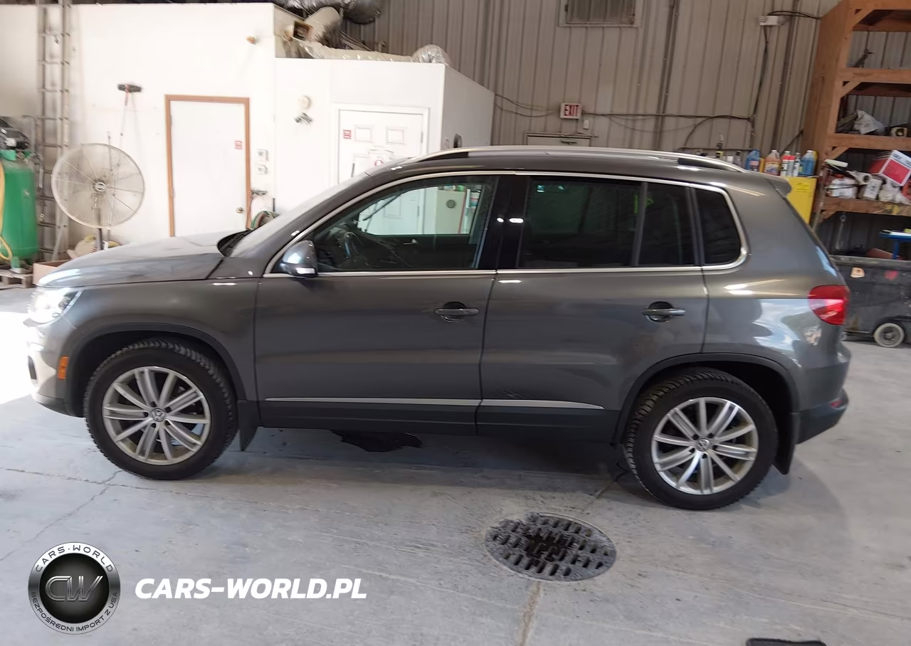 2016 Volkswagen Tiguan Se VIN:WVGBV7AXXGW522927 - 14