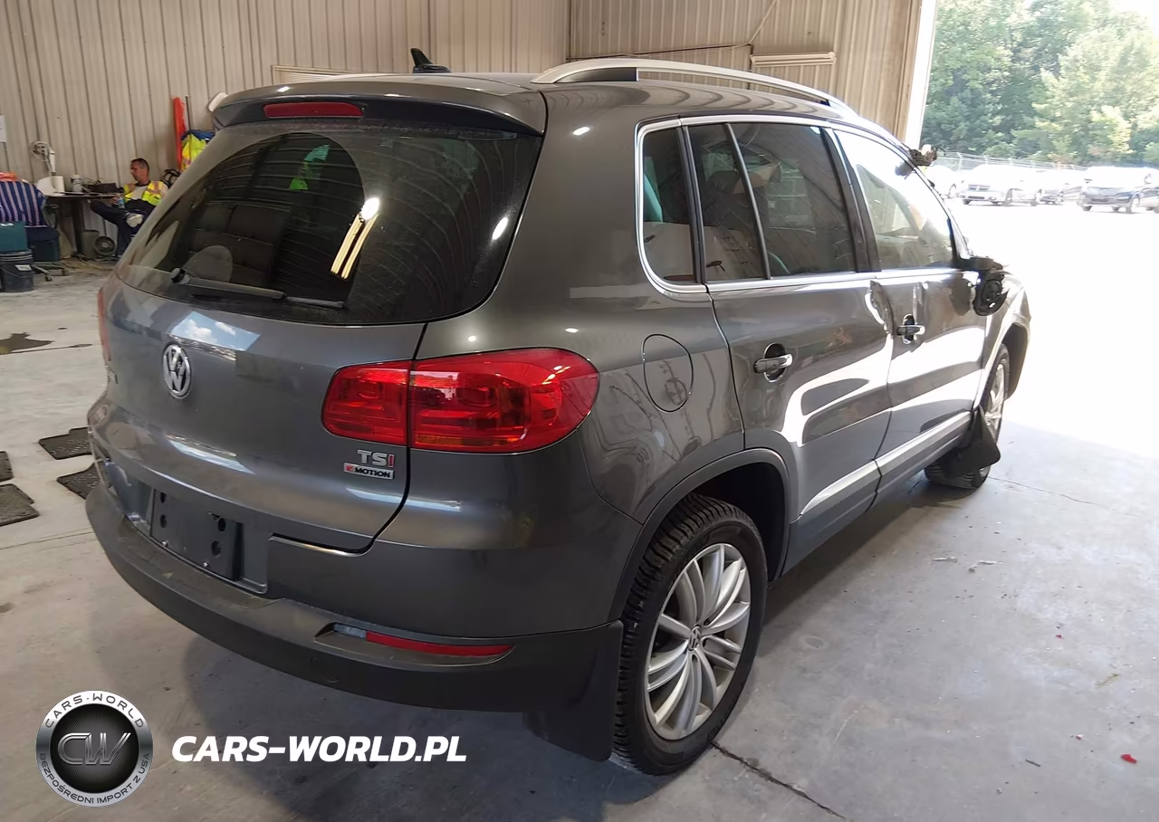 2016 Volkswagen Tiguan Se VIN:WVGBV7AXXGW522927 - 4