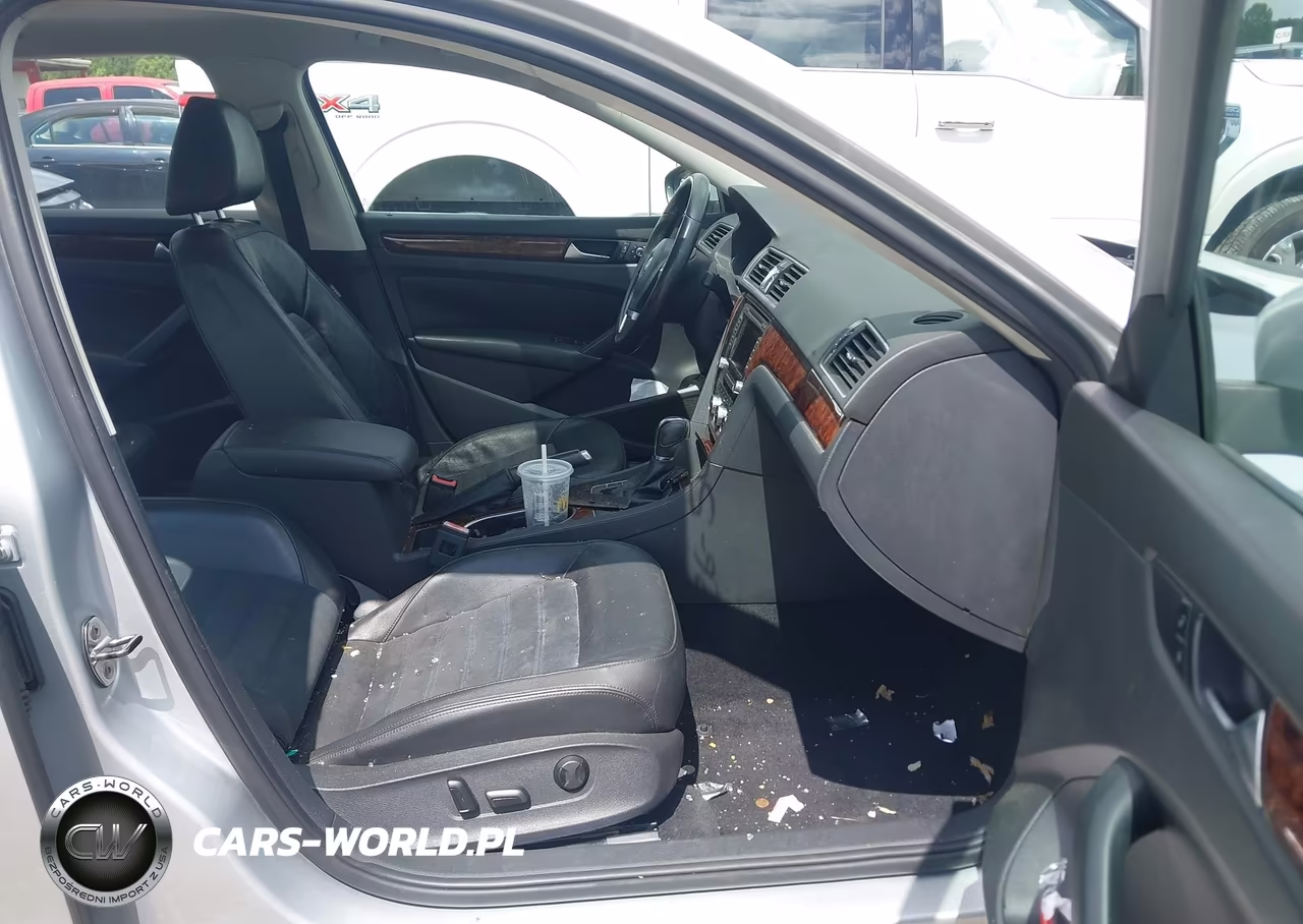 2013 Volkswagen Passat 2.5L Sel Premium VIN:1VWCP7A34DC002331 - 5