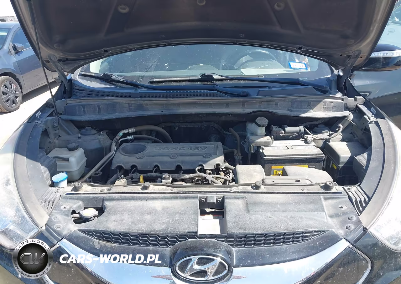 2011 Hyundai Tucson Limited VIN:KM8JU3AC2BU271720 - 10