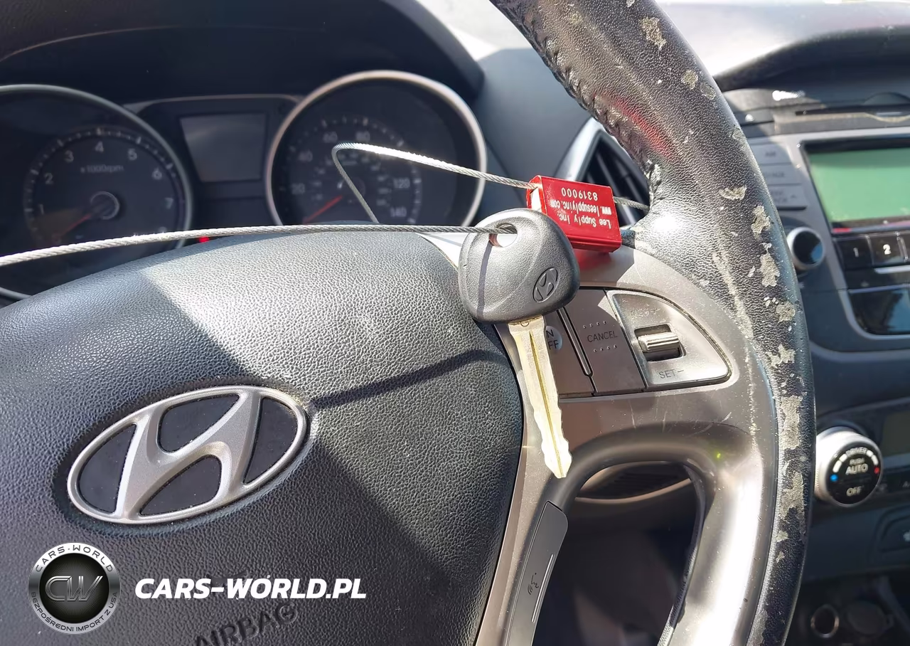 2011 Hyundai Tucson Limited VIN:KM8JU3AC2BU271720 - 11