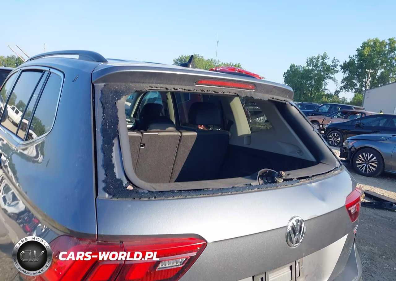 2019 Volkswagen Tiguan 2.0T Se-2.0T Sel-2.0T Sel R-Line-2.0T Sel R-Line Black VIN:3VV2B7AX4KM077687 - 20
