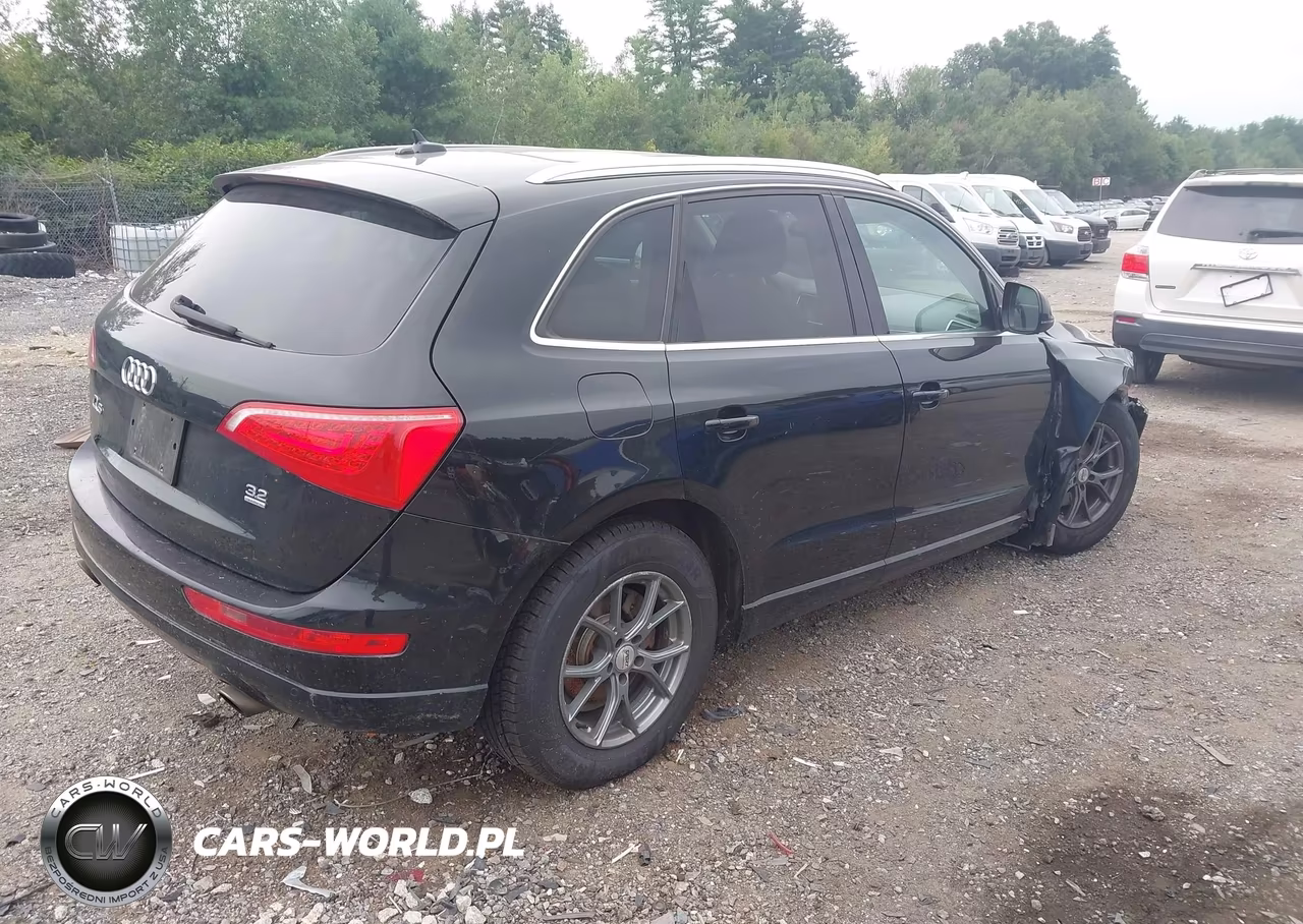 2010 Audi Q5 3.2 Premium VIN:WA1VKAFPXAA108867 - 4