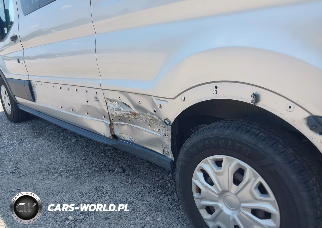 2015 Ford Transit-350 Xlt VIN:1FBZX2CG0FKA95345 - 6