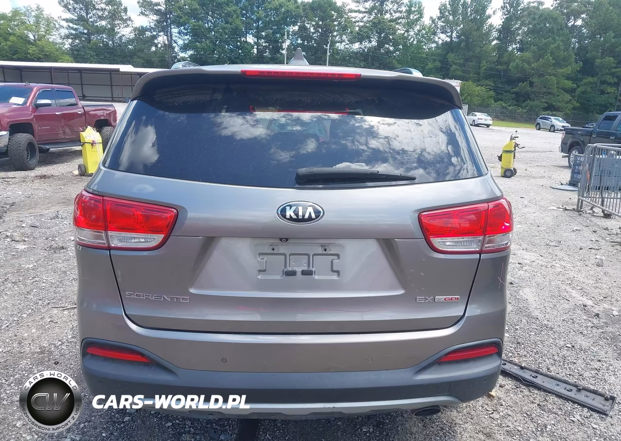 2016 Kia Sorento 2.0T Ex VIN:5XYPH4A13GG071980 - 16