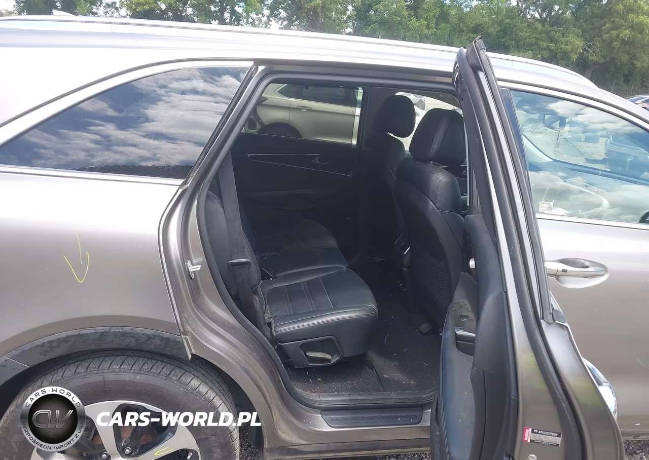 2016 Kia Sorento 2.0T Ex VIN:5XYPH4A13GG071980 - 8