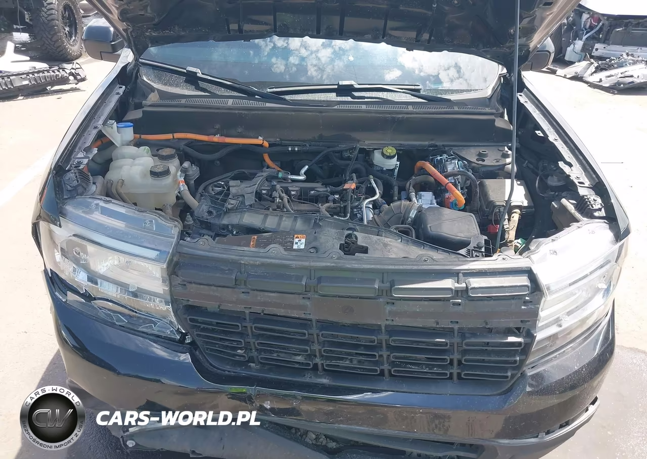 2023 Ford Maverick Lariat VIN:3FTTW8E31PRA86572 - 10