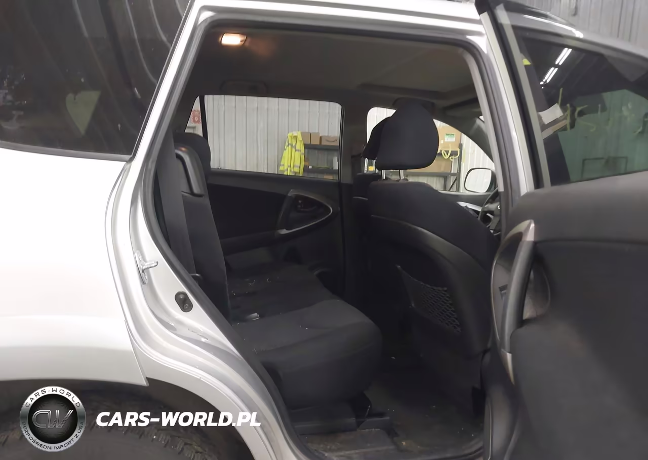 2007 Toyota Rav4 Sport VIN:JTMBK32V675020621 - 8