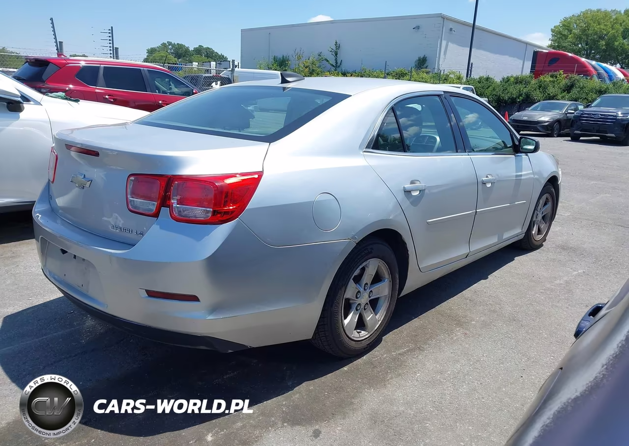 2015 Chevrolet Malibu 1Fl VIN:1G11A5SL3FU146358 - 4