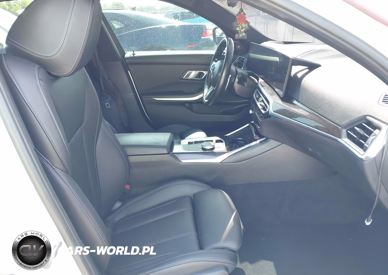 2023 BMW 330I VIN:3MW69FF01P8C92006 - 5