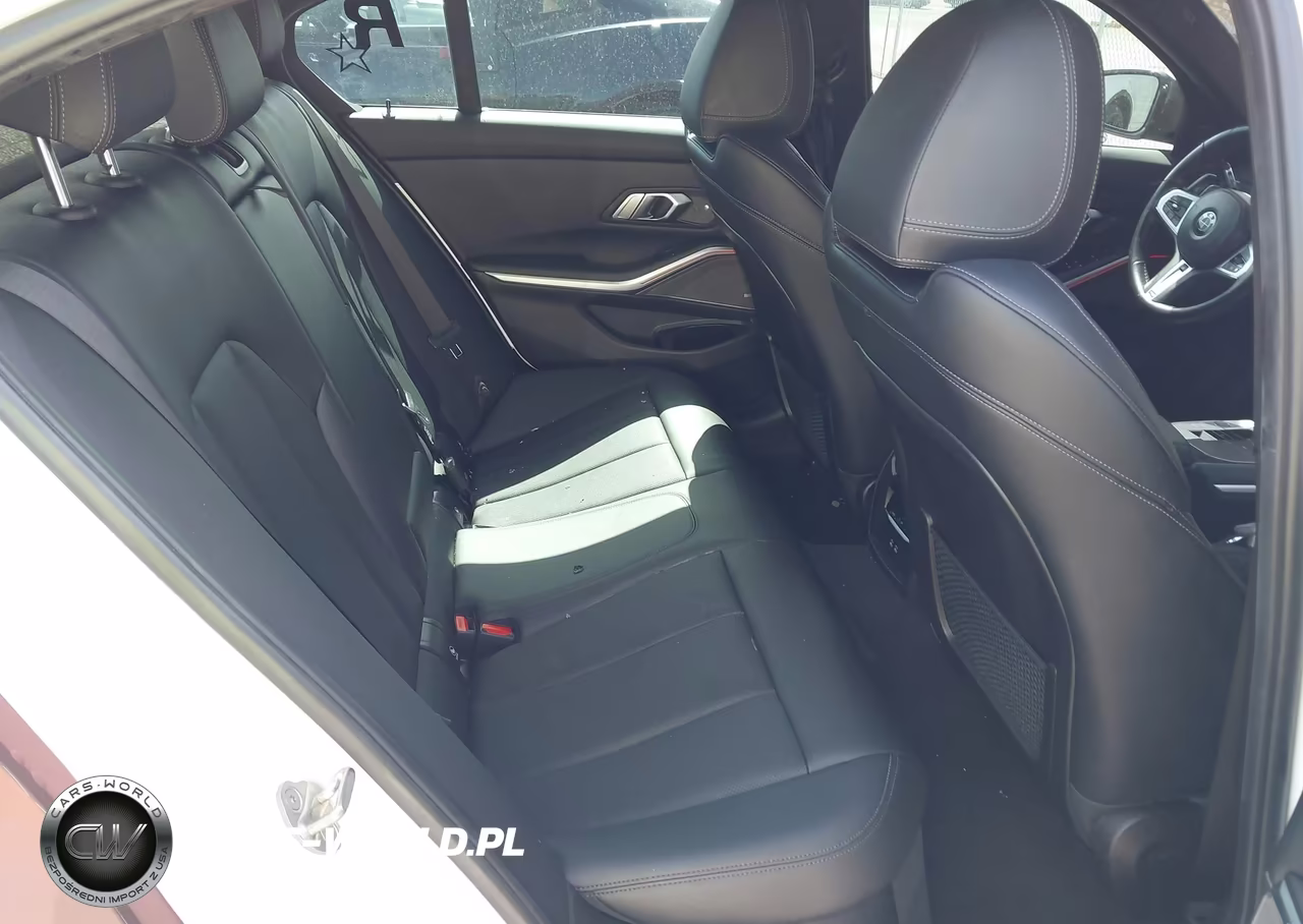 2023 BMW 330I VIN:3MW69FF01P8C92006 - 8