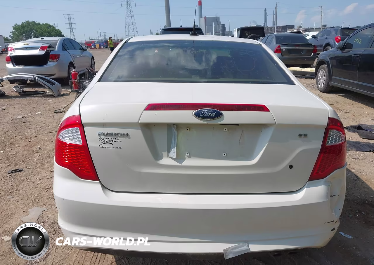 2011 Ford Fusion Se VIN:3FAHP0HA2BR100413 - 16