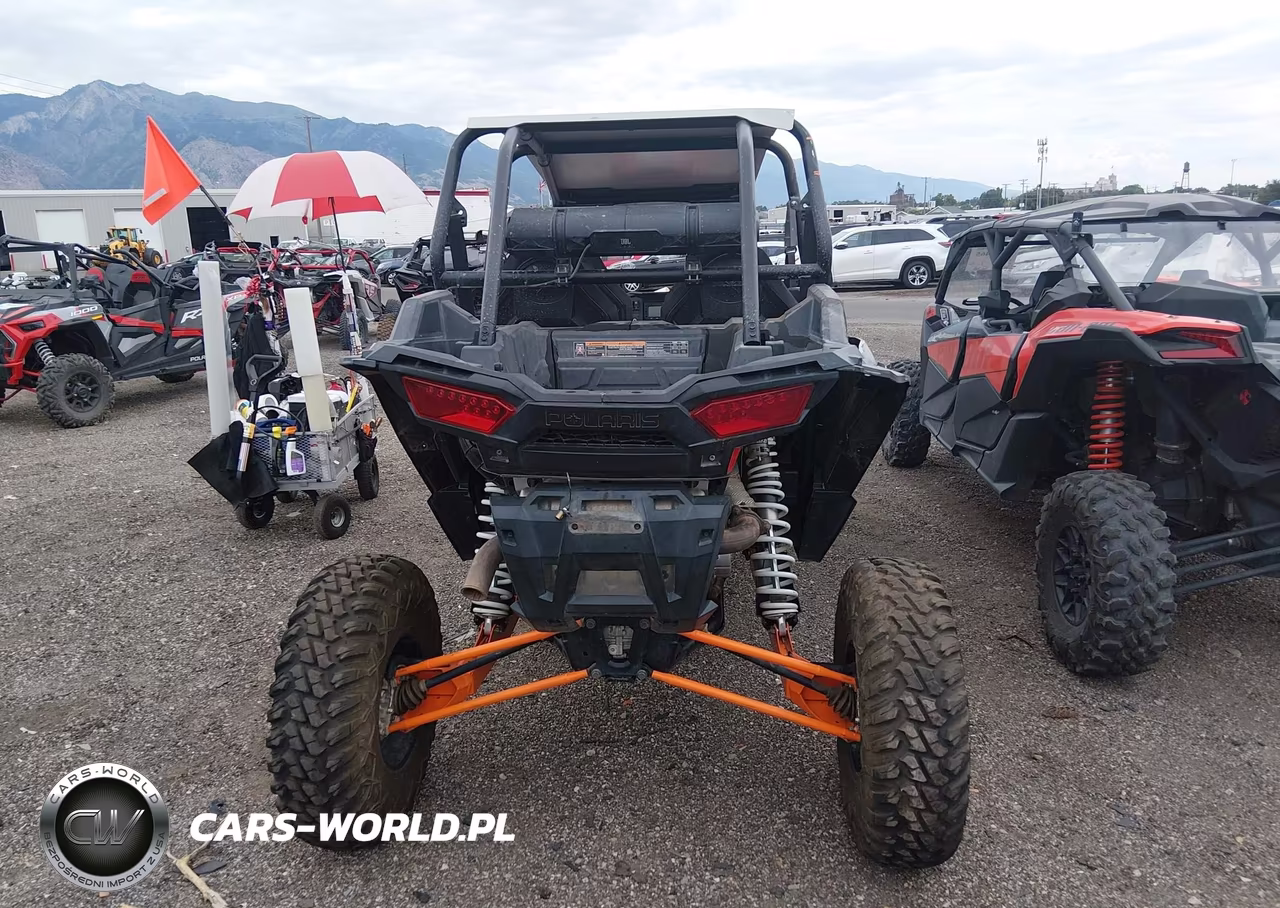 2018 Polaris Rzr Xp 4 Turbo Eps VIN:3NSVFE92XJF409632 - 6