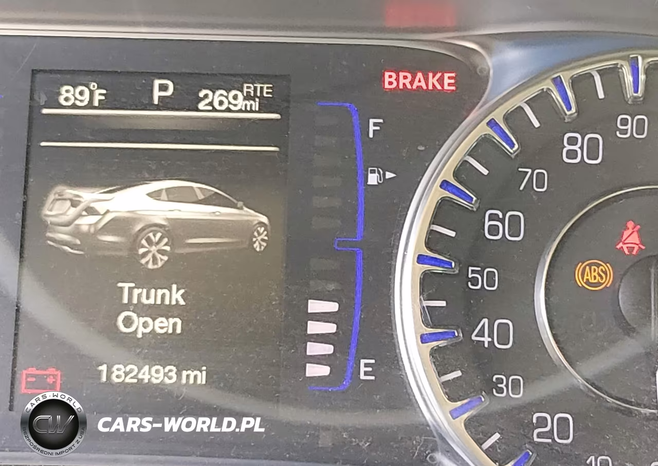 2015 Chrysler 200 Limited VIN:1C3CCCAB4FN607119 - 15