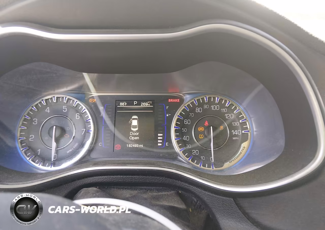 2015 Chrysler 200 Limited VIN:1C3CCCAB4FN607119 - 7