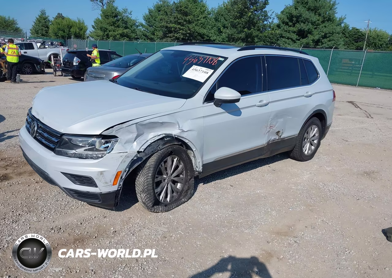 2018 Volkswagen Tiguan 2.0T Se-2.0T Sel VIN:3VV2B7AX5JM125437 - 2