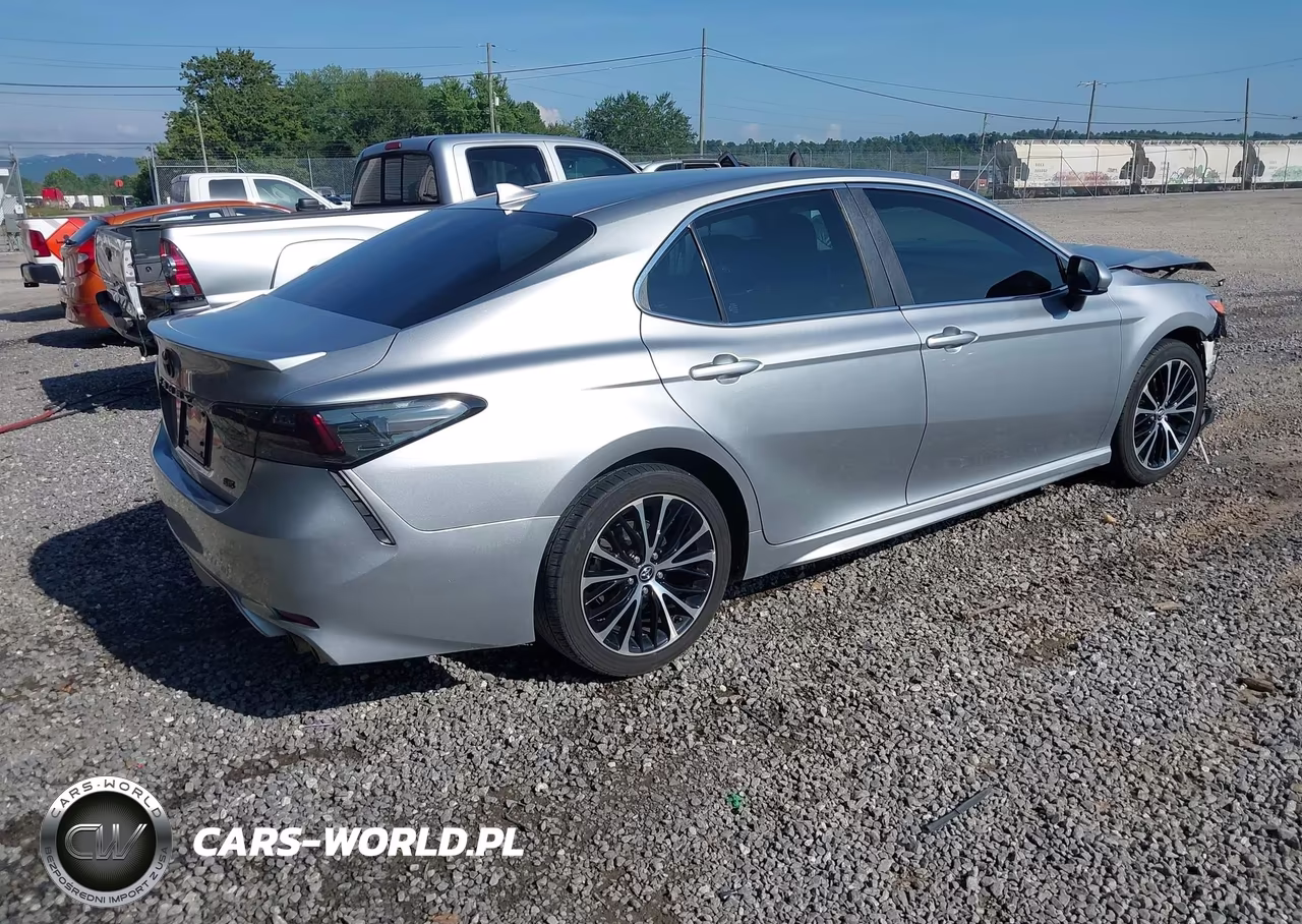 2020 Toyota Camry Se VIN:4T1G11AK7LU905720 - 4