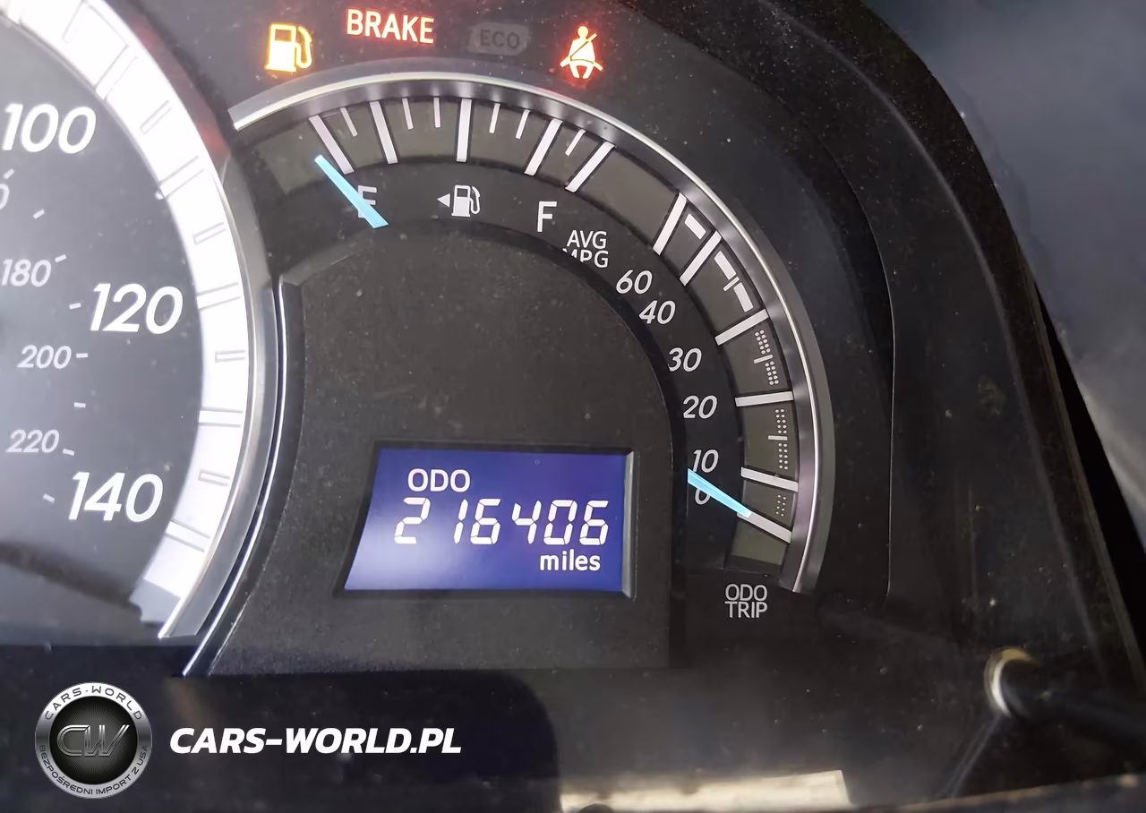 2014 Toyota Camry Se VIN:4T1BF1FK2EU832408 - 16