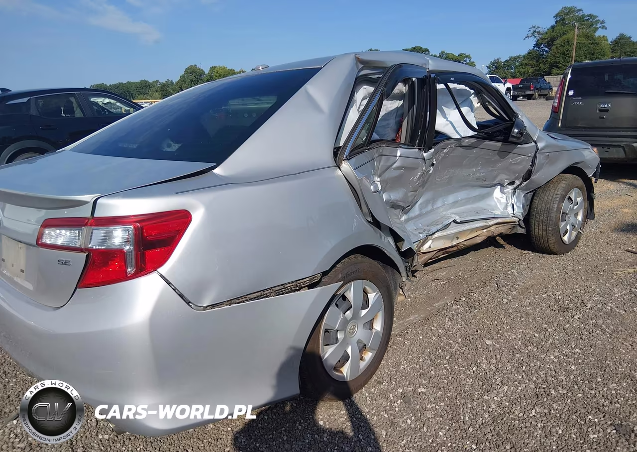 2014 Toyota Camry Se VIN:4T1BF1FK2EU832408 - 6