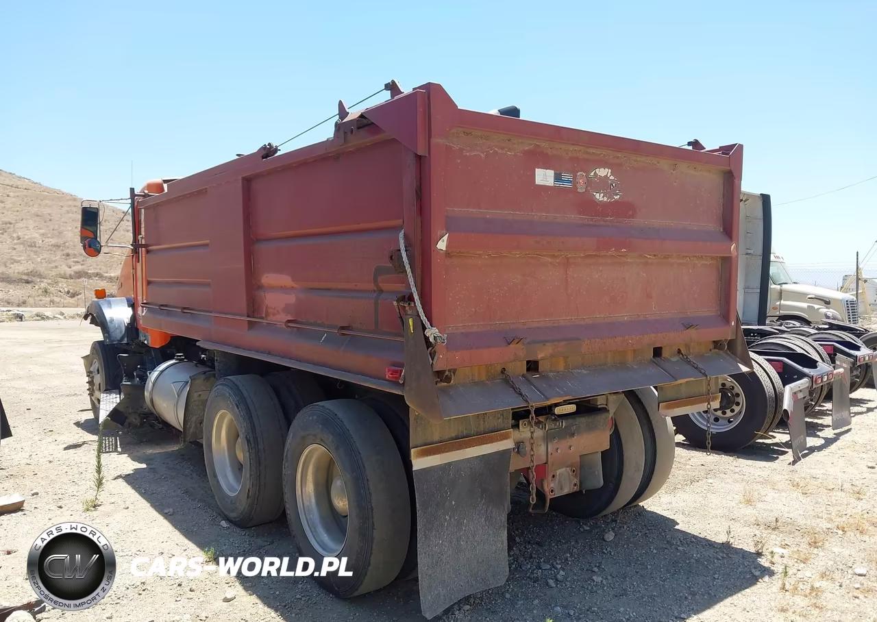 2012 Kenworth Construction T800 VIN:1XKDD49X2CJ330383 - 3
