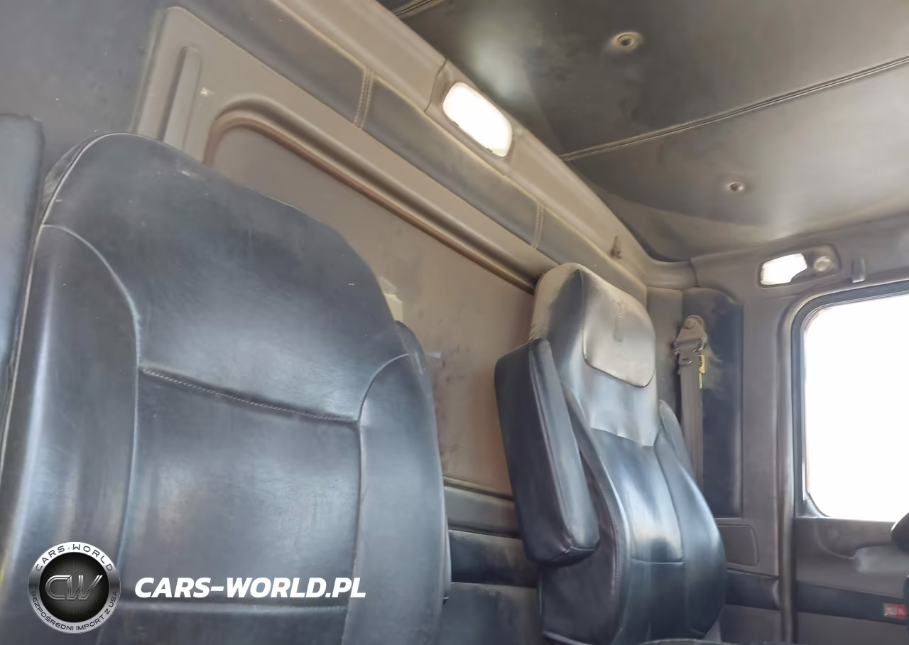 2012 Kenworth Construction T800 VIN:1XKDD49X2CJ330383 - 6
