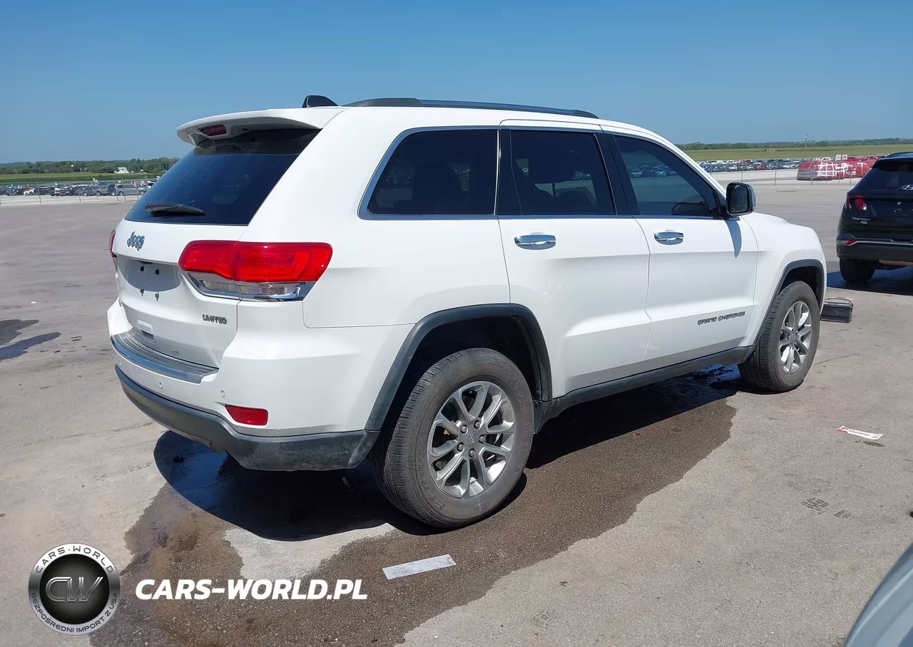 2015 Jeep Grand Cherokee Limited VIN:1C4RJFBG7FC117082 - 4