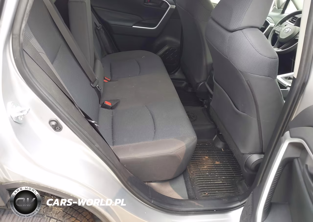 2019 Toyota Rav4 Le VIN:JTMF1RFV8KJ004812 - 8