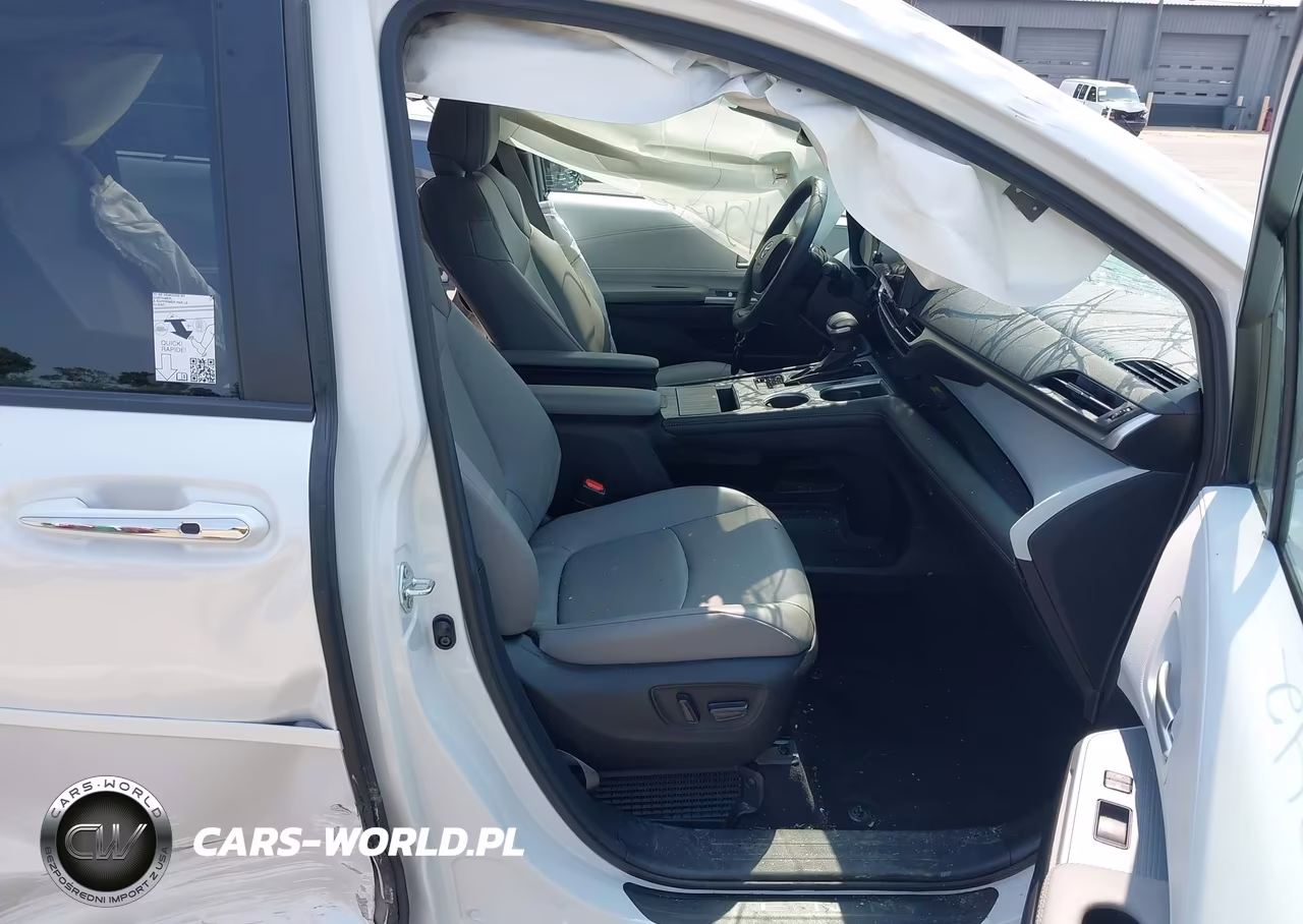 2025 Toyota Sienna Xle VIN:5TDJRKEC4SS285147 - 5